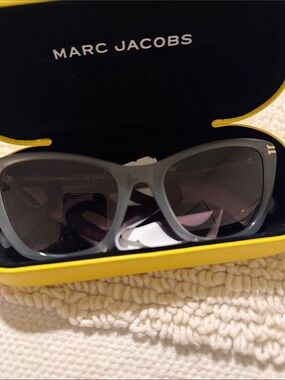 Marc Jacobs Matte Gray Sunglasses with Dark Lenses